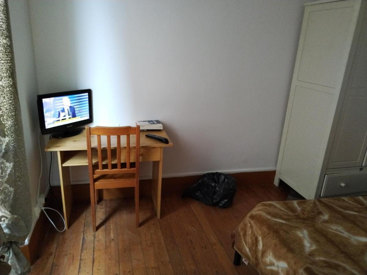 Loue Studio Propre !, Endroit Tres Calme, A 5 Minutes Gare Mantes La Jolie, Экстерьер фото